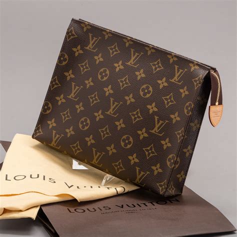 louis vuitton toiletry 26 price|louis vuitton toiletry bag 26.